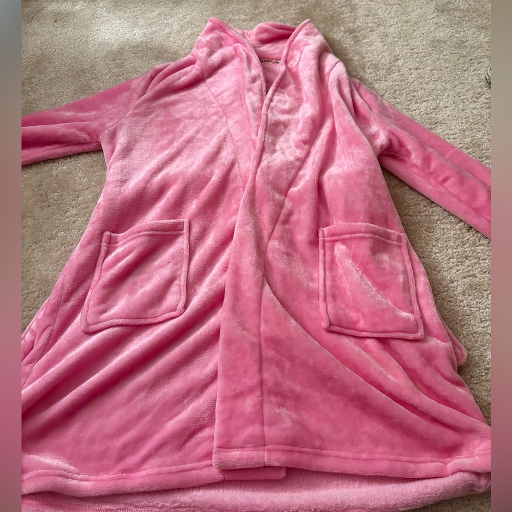 Juicy Couture pink robe